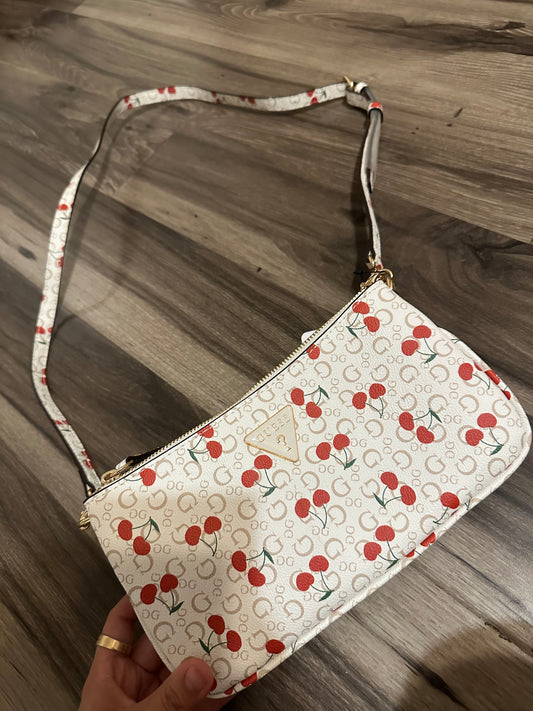 Cartera guess