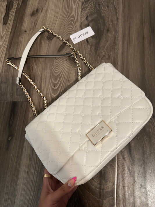 Cartera guess